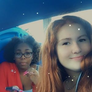 Meet your Posher, Deanna